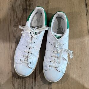 Adidas Classic White and Green Shoes